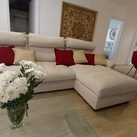 Apartment Casa Isabel Aeropuerto Feria Valencia *